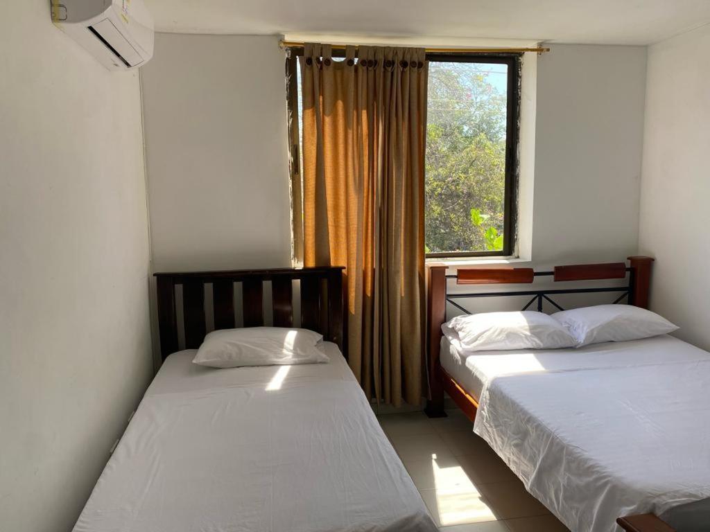 Rodadero Parador, A 20 Metros De La Playa * Santa Marta (Magdalena)
